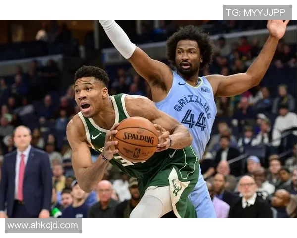 雄鹿对阵灰熊比赛分析及胜负推荐策略分享